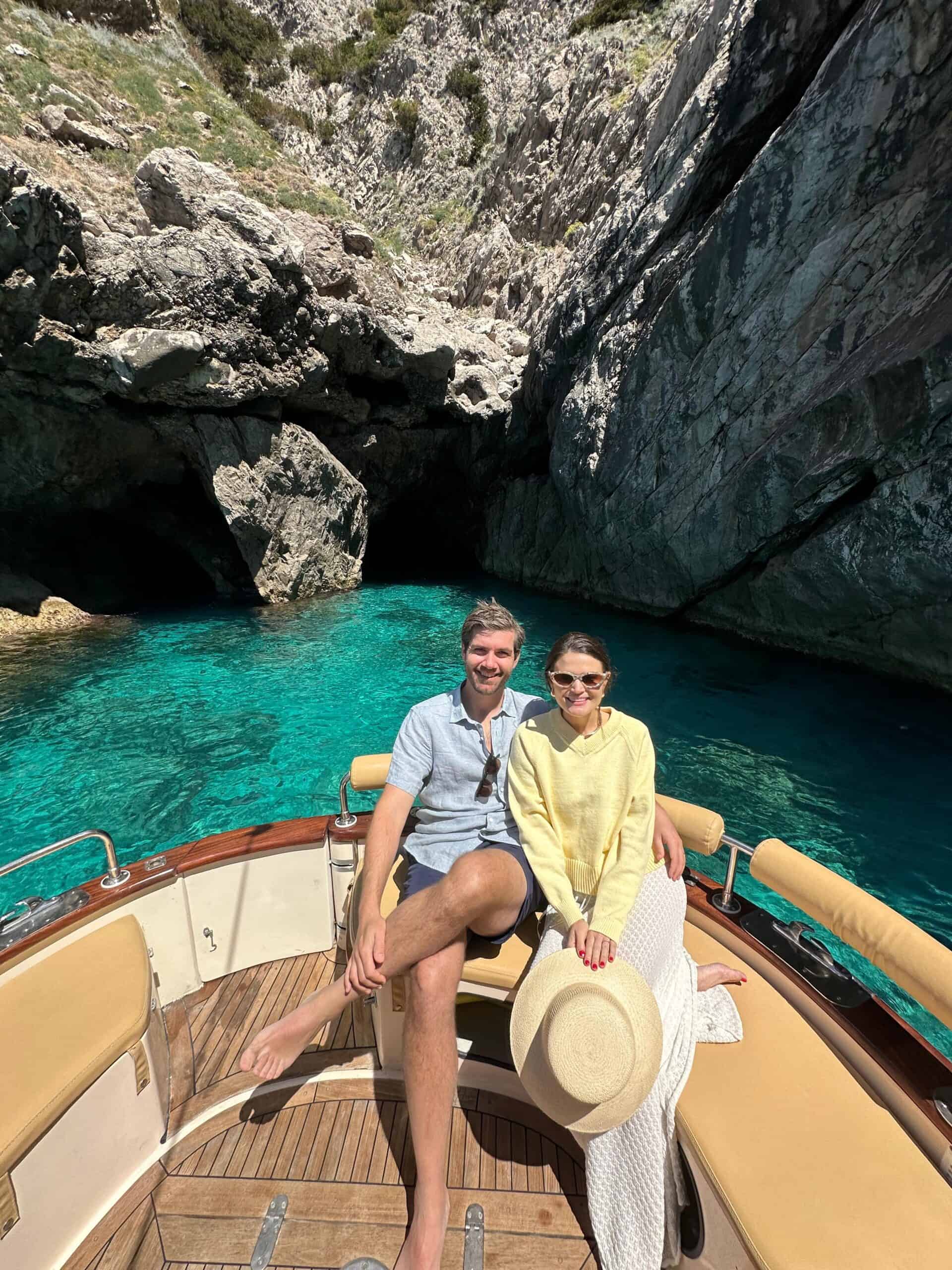 Private boat cruising from Sorrento to Capri